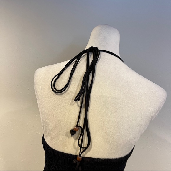 Elegant Black and White Halter embroidered asymmetrical midi Dress - Picture 8 of 13